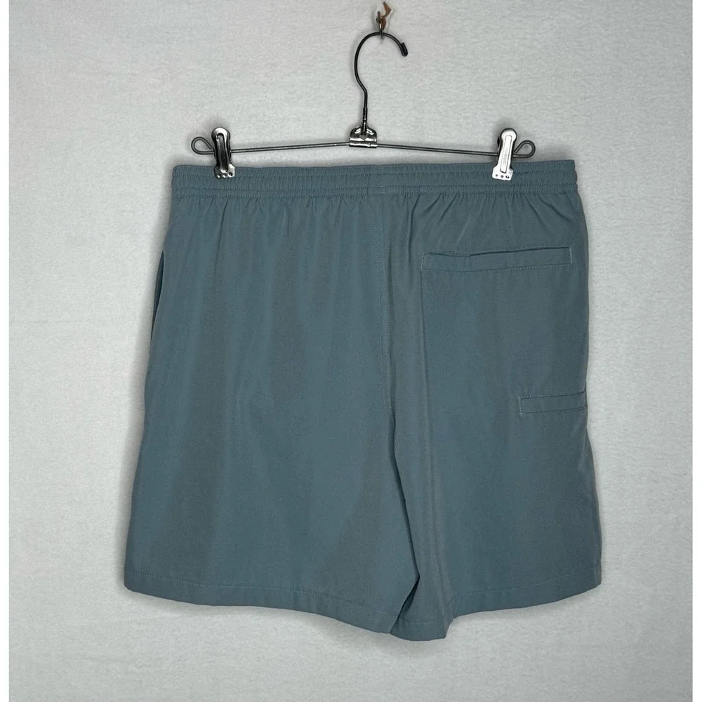 HUK Pursuit Volley Fishing Shorts Lined‎ Mens M Blue Quick Dry Swim Beach EUC